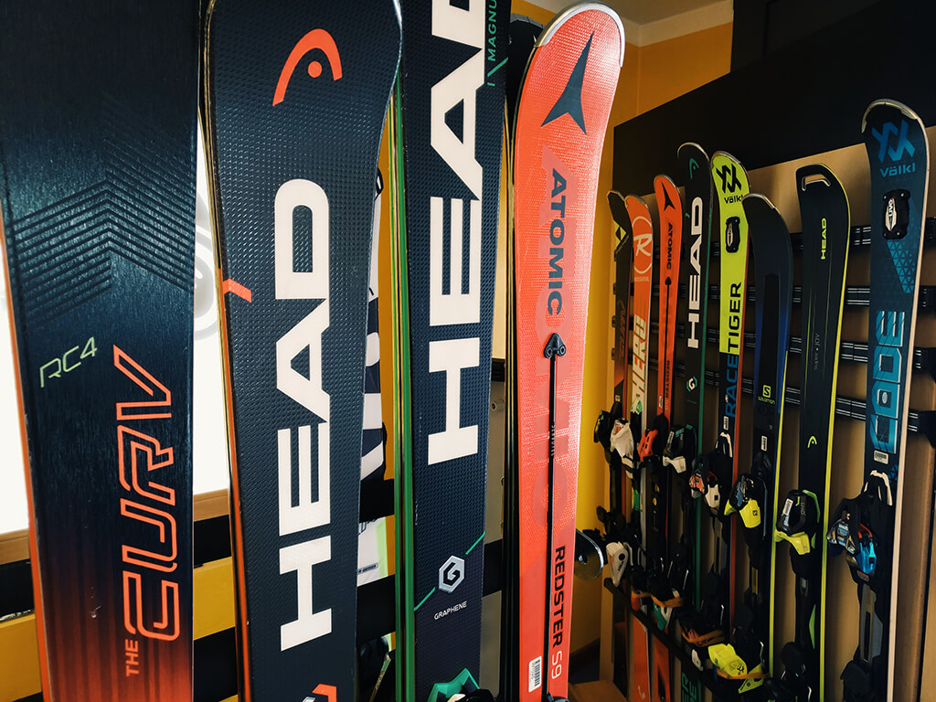 skialo ski rental livigno san rocco