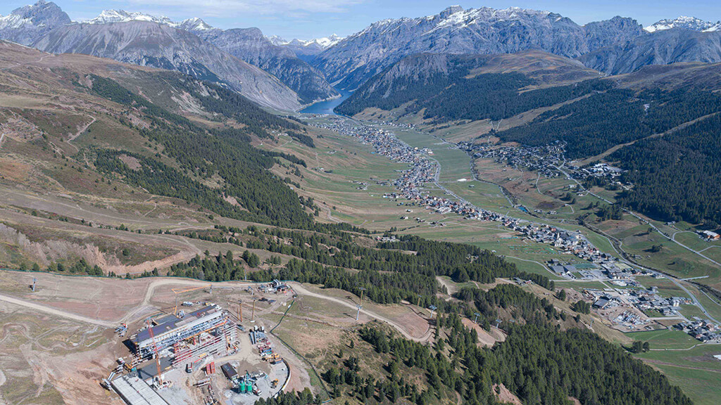 Nuova cabinovia Carosello 3000 New Carosello 3000 lift gondola Livigno